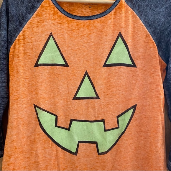 ZOE + LIV • Burnout Baseball Style Halloween Jack-O-Lantern Shirt - Size M - Picture 3 of 16